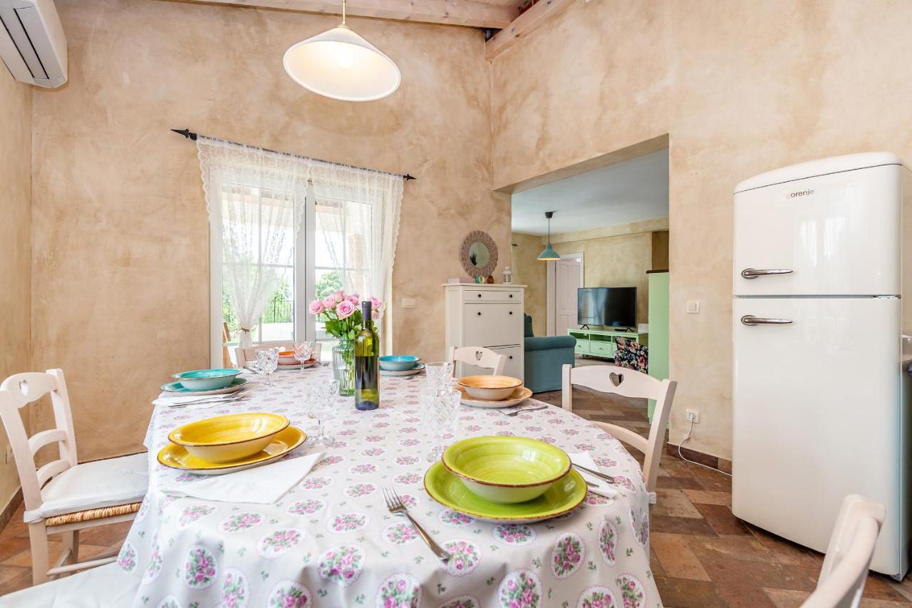 Holiday House Chiara Vrh (Krk) Exterior foto